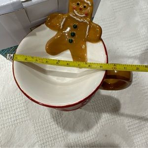 Scentsy wax melt warmer Hot chocolate mug with ginger bread man